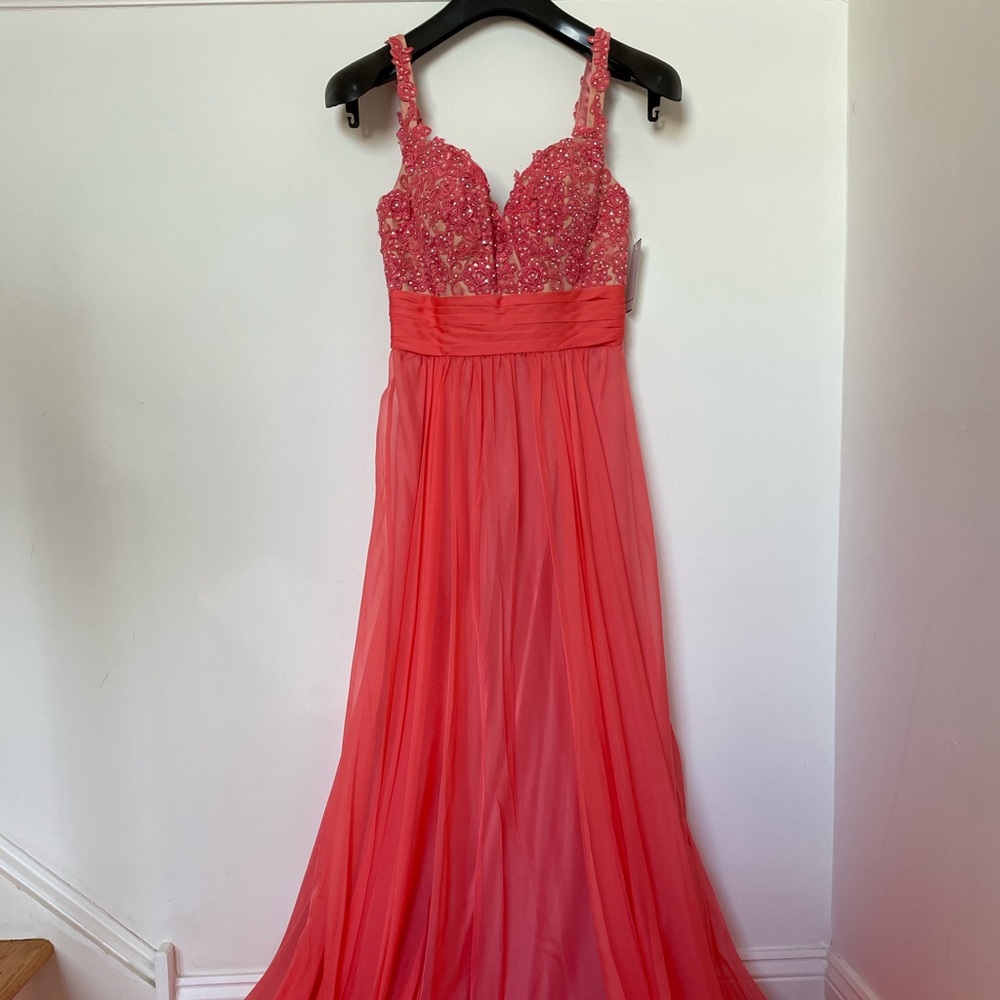 Cache formal prom wedding dress Coral Size 0 Retail at $358